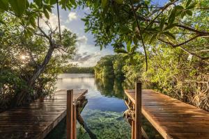 Yaxchen Tulum Cabañas & Cenote