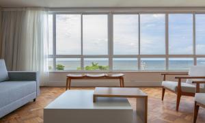 Tabas Super luxuoso frente mar em Copa CP0009