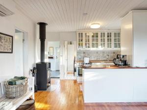 6 person holiday home in Skibby-By Traum