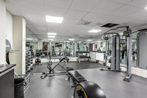 Best Western Plus Park Airport Hotel