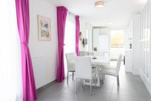 Appartements L'Ensoleille-T2-56m2-Centre ville 10min Disney : Appartement 1 Chambre