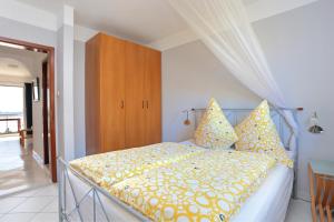 Apartments by the sea Razanj, Rogoznica - 15998