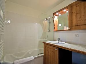 Appartement 117m² aux Menuires, skis aux pieds, 4 chambres, prestations incluses - FR-1-613B-13