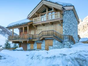 Appartement chalet de luxe à Val-dIsère avec garage, balcon et wifi, à proximité des pistes - FR-1-694-88