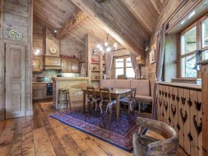 Charmant Duplex Montagnard, 4 Pièces + Alcôve, Proche des Pistes à Val-dIsère - FR-1-694-97
