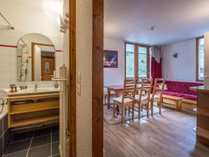Appartement cosy avec wifi et parking - Pied des pistes, proche village enfants - FR-1-694-140