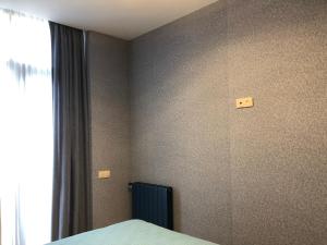 Sunrise Apartments 573