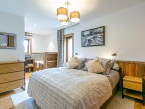 Bel appartement de standing dans résidence neuve au pied des pistes à Val-dIsère - FR-1-694-155