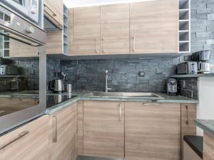 Appartement élégant contemporain avec balcon sud et wifi - FR-1-694-170