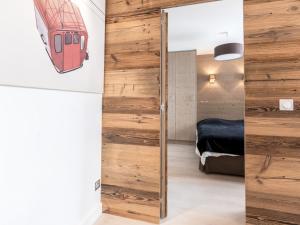 Appartement 3 pièces tout confort au pied des pistes, en plein cœur de Val-dIsère - FR-1-694-165