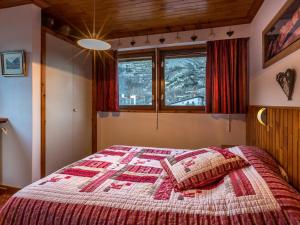 Appartement spacieux pour 6, proche pistes et centre aquasportif à Val-dIsère - FR-1-694-194