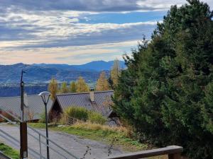 Charmant studio 4 pers. au pied des pistes - Balcon Sud Ouest, parking, centre station - FR-1-393-160