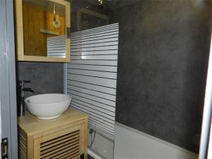 Appartement rénové Val Thorens - 4 pers, cheminée, skis aux pieds, proche commercesrestaurants - FR-1-637-54