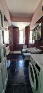 Funky Guest House & Adventures