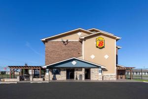 Super 8 by Wyndham RosevilleDetroit Area