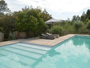 Maisons de vacances Charming holiday home in Lorgues with private pool : photos des chambres