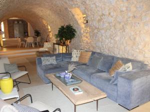 Maisons de vacances Spacious holiday home in Bagnols en For t with pool : photos des chambres