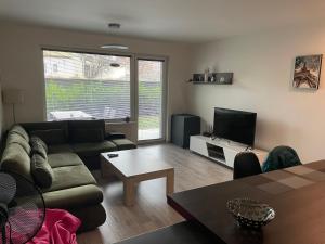 Garden Apartman Radnica - private parking included