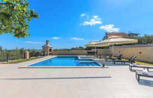 Poolincluded Holiday Home Maslina