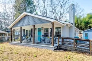 Blue Bamboo Escape - Swannanoa