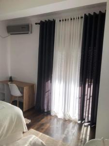 Noahs Boutique - Apart-Hotel in Korce