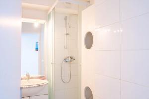 Charmant à 600 m des plages proche des commerces LESCLESDENICOLE