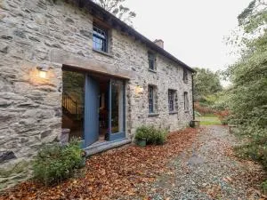 Castle Coach House - Cilgwm