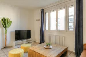 Appartements Spacieux 3CH proche transport avec WIFI gratuite : photos des chambres