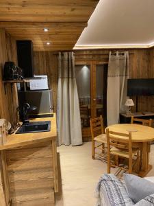 Appartements Megeve Le Sapin bat A : photos des chambres