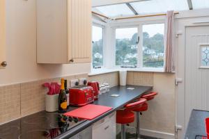 Looe Self Catering