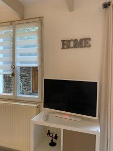 Aux Vieilles Murailles • Charmante maison & cour