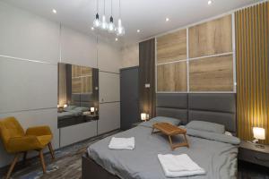 Unique Central 1 Bedroom Flat