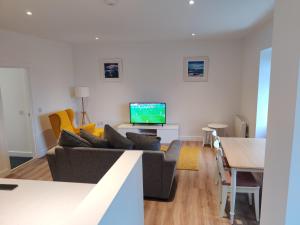 No 7 Westbay Apartment