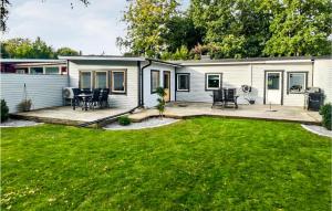 Lovely Home In Höör With Wifi