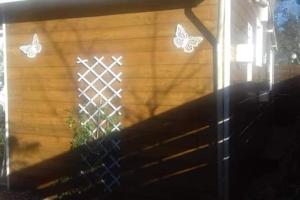 Chalet de charme avec piscine dans camping