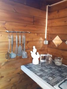 Chalets Chalet de charme avec piscine : photos des chambres