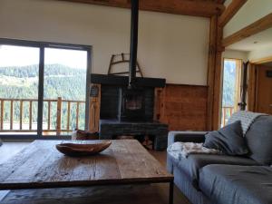 Chalets Luxury Chalet, stunning views with hot tub & sauna : photos des chambres