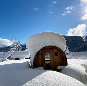 Chalets Luxury Chalet, stunning views with hot tub & sauna : photos des chambres