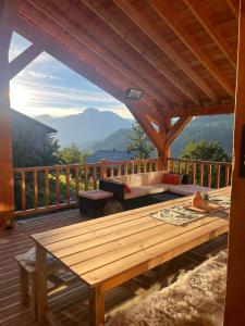 Chalets Luxury Chalet, stunning views with hot tub & sauna : photos des chambres