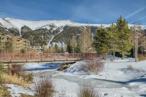 Passage Point 326 Condo