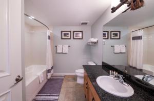 Deluxe Fraser Crossing Founders Pointe Condo with Ski Storage and washer dryer condo