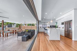 Whitsunday living on Hillcrest