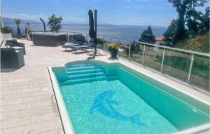 Amazing Apartment In Opatija With 3 Bedrooms, Jacuzzi And Outdoor Swimming Pool