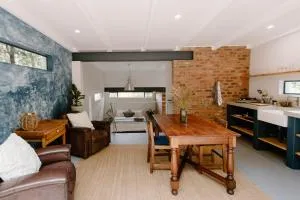 Studio 51 - Eldoraigne