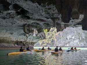 Brother Friendly - Gia Cat Long Hotel