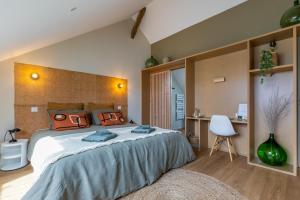 B&B / Chambres d'hotes La Burie : photos des chambres