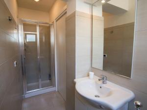 Marchesana Beach sole mare spiaggia