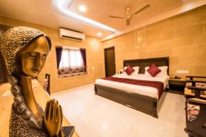 Hotel Sky Plaza - Best ever view of Jaisalmer Fort