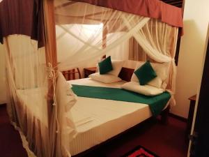 Elisabeth Home Hikkaduwa