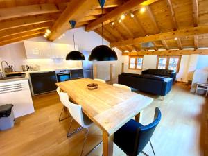 Chalets Chalet Greuffa : photos des chambres